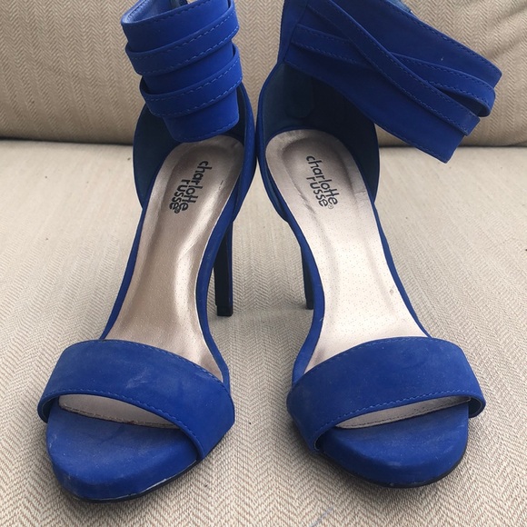 Heels - Picture 2 of 5